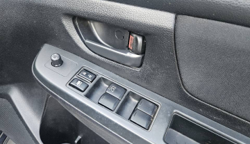 2013 Subaru xv 11.jpg